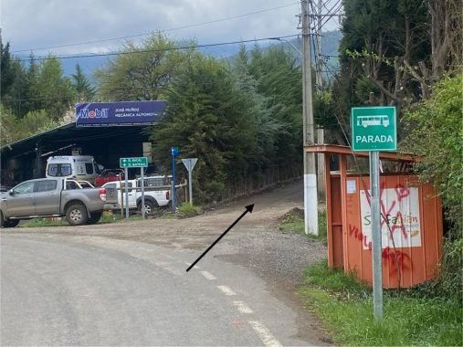 ingreso al terreno